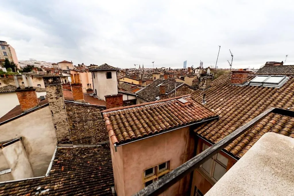 Grand Duplex Au Coeur Du Vieux Lyon Appartement