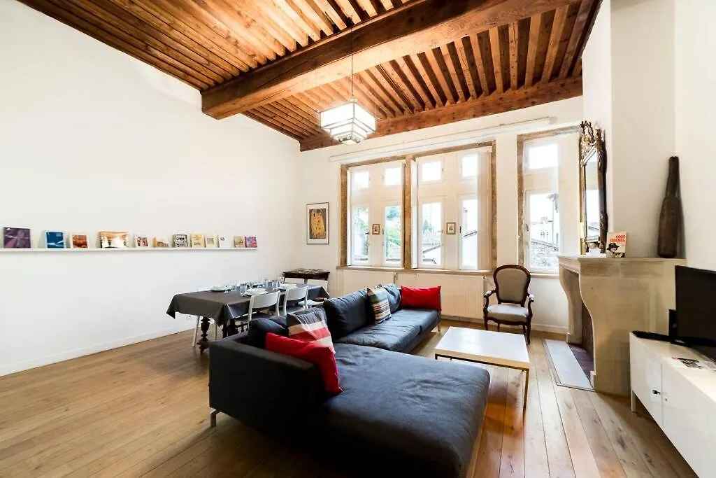 Grand Duplex Au Coeur Du Vieux Lyon Apartment
